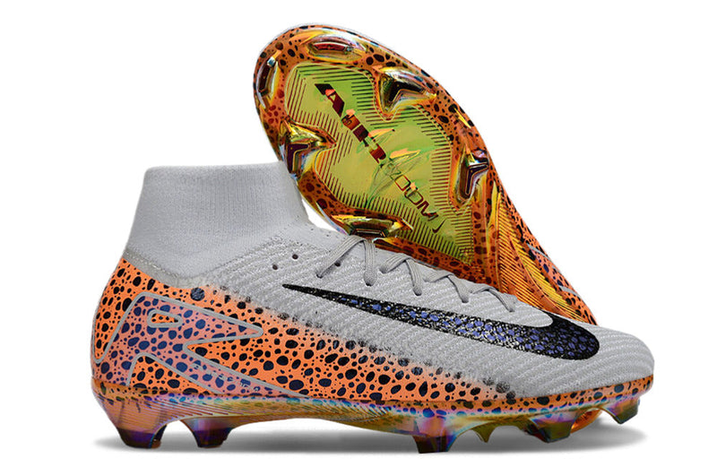 Chuteira Campo Nike Air Zoom Mercurial Superfly 10 Elite FG Branca, Laranja e Preto "Electric Pack"