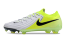 Chuteira Nike Phantom GX 2 Elite FG Campo