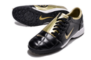 Chaussure de foot Nike Total 90 Society