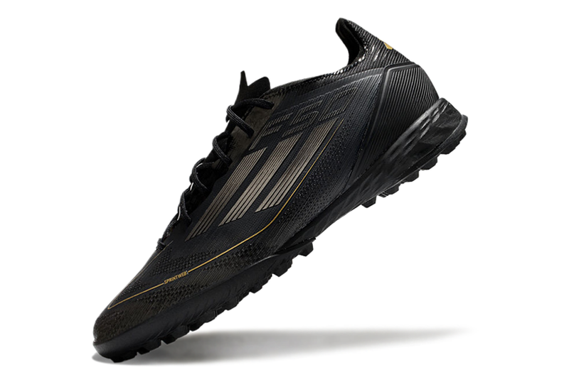 Chaussure de foot Adidas F50 Society