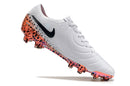 Chaussure de football Nike Tiempo Legend 10 Elite FG, blanche, noire et orange "Electric Pack"