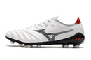 Chaussure de foot Mizuno Morelia Neo 3 FG, blanche, argent et noire.