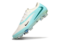 Chuteira Nike Phantom GX 6 Elite FG Campo