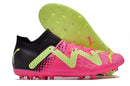 Chaussure de foot Puma Future Ultimate MG noire, verte et rose "Tricks Pack"