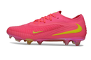 Chuteira Nike Phantom GX 6 Elite FG Campo