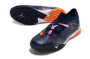 Chaussure de foot Puma Future 7 TF bleu, blanc et rose "Teaser"