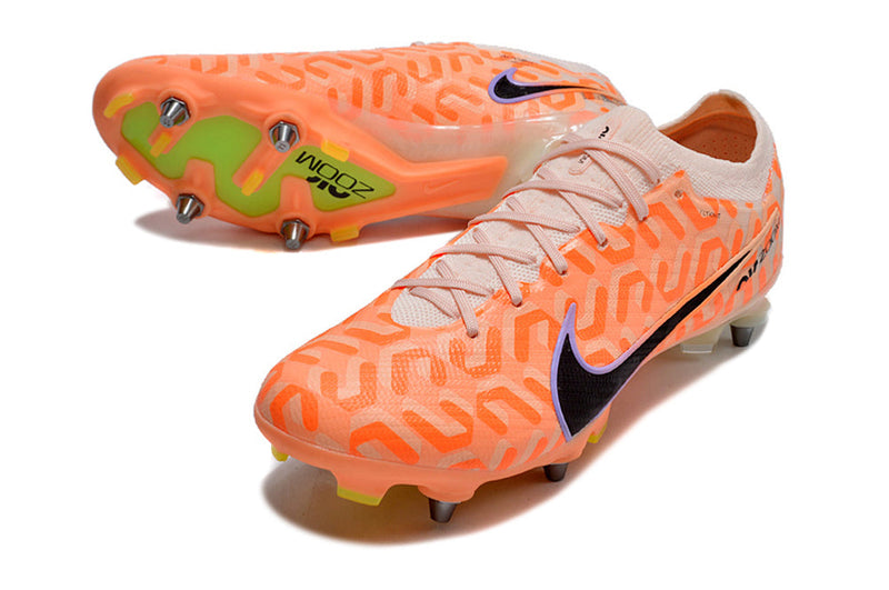 Chuteira Campo Nike Air Zoom Mercurial Vapor 15 Elite Trava Mista Laranja "United Pack"