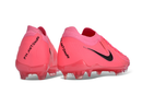 Chuteira Nike Phantom GX 2 Elite FG Campo