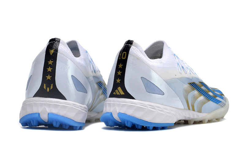 Chaussure de foot Adidas X CrazyFast.1 TF blanche, bleue et dorée "Las Estrellas"
