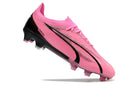 Chaussure de football Puma Ultra Ultimate FG rose et noire "Phenomenal Pack"