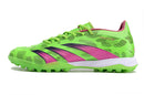 Chaussure de foot Adidas Predator Elite TF verte et rose