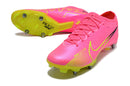 Chuteira Campo Nike Air Zoom Mercurial Vapor 15 Elite Trava Mista Rosa e Verde "Luminous Pack"