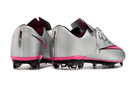 Chuteira Campo Nike Retrô Mercurial Vapor 10 FG Prata e Rosa