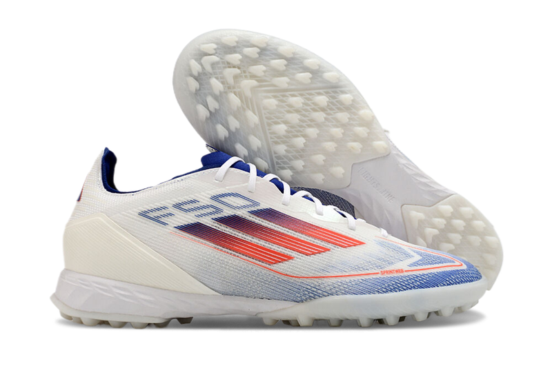 Chaussure de foot Adidas F50 Society
